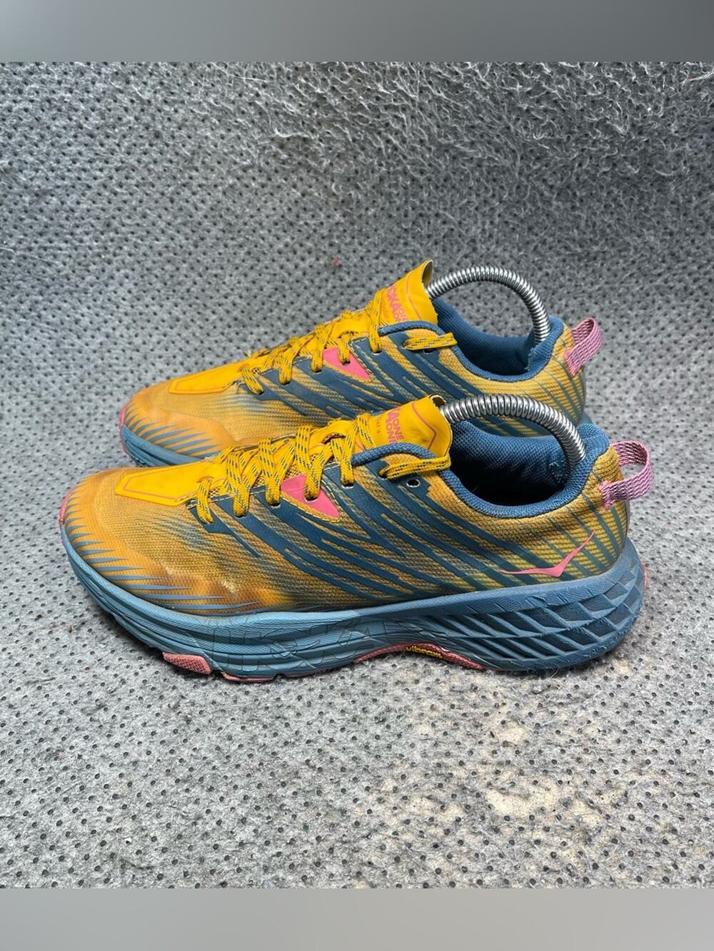 Hoka One One Speedgoat 4 Running Shoes Size 8 Men’s